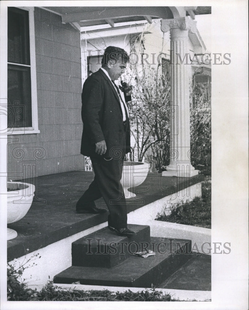 Press Photo Bernard Fernandez Doctor in 1966 Tampa Abortion Case Trial - Historic Images