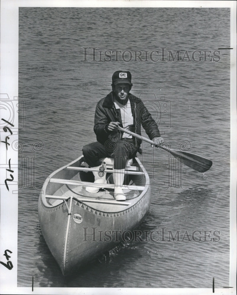 1978 Bob Ramsburg Paddling Canoe To Washington DC St. Petersburg - Historic Images