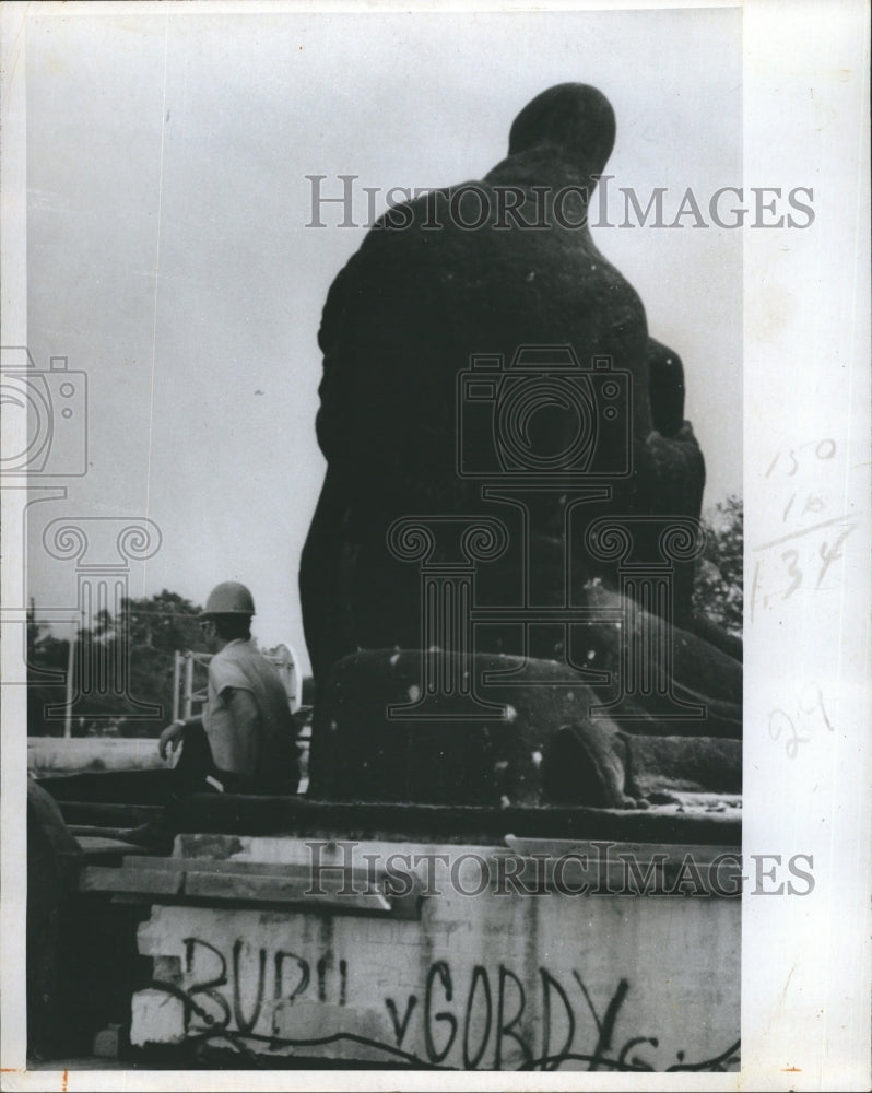 Press Photo Sculpture Ivan Mestrovic Artist - Historic Images