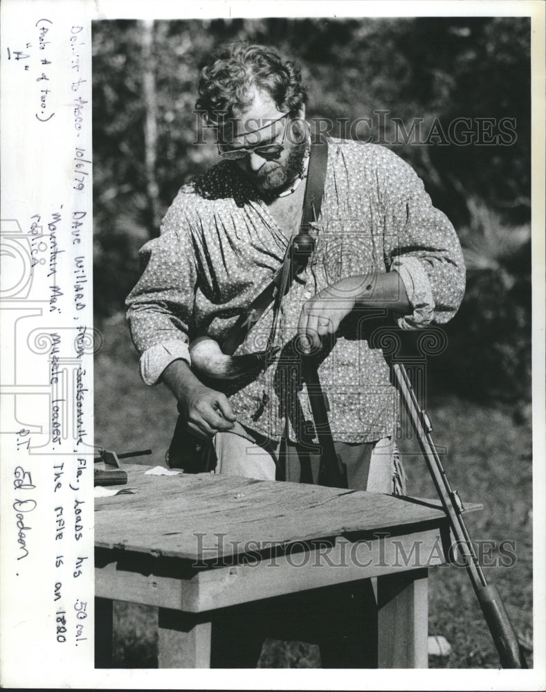 1979 Dave Willard loads 1820 riplica of Mountain Man muzzleloader - Historic Images