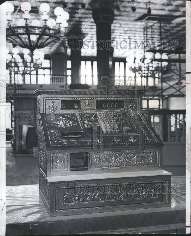 1981 Old Cash Register 1879. - Historic Images