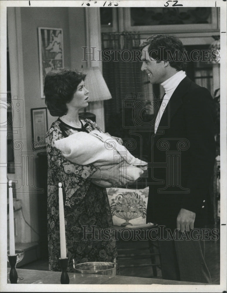 1979 Actress Darleen Carr Actor Lawrason Driscoll Miss Winslow Son - Historic Images