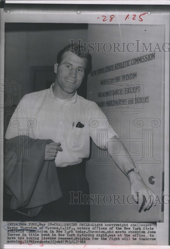 1966 Light heavyweight boxer Wayne Thornton - Historic Images