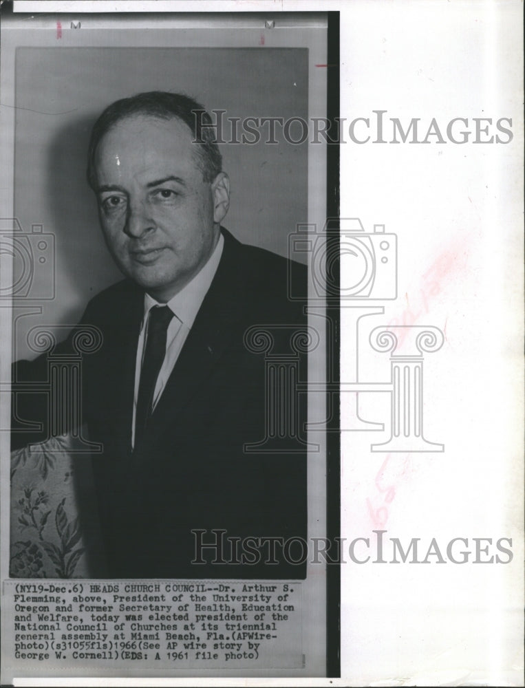 1961 Dr. Arthur S. Flemming President Of The University Of Oregon - Historic Images