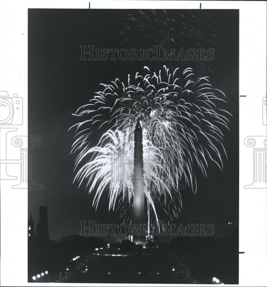 1990 Press Photo fireworks Washington Monument Capitol Fourth - RSH92127 - Historic Images