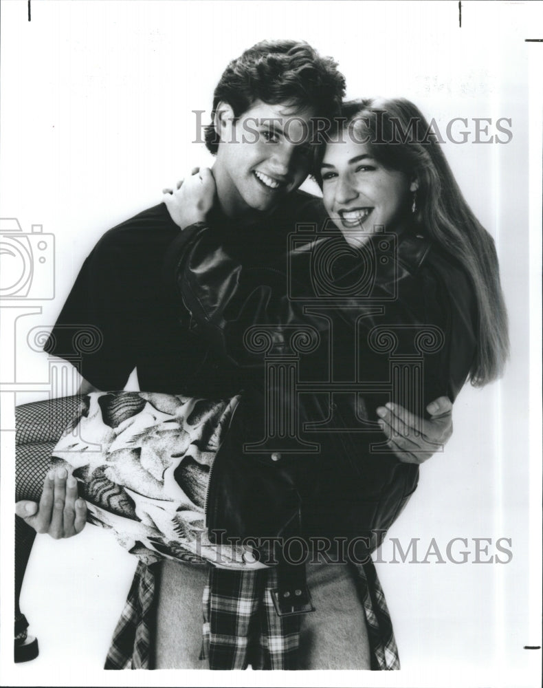 1994 Mayim Bialik David Lascher Television Actor - Historic Images