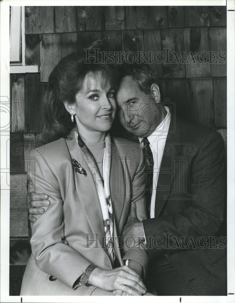 1987 Press Photo Michael Tucker &amp; Jill Eikenberry in &quot;L.A. Law&quot; - Historic Images