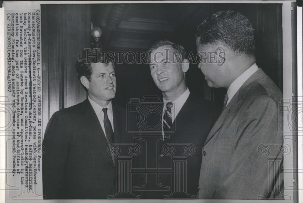 1967 Endicott Peabody With Sen Edward Kennedy & Edward Brooke - Historic Images