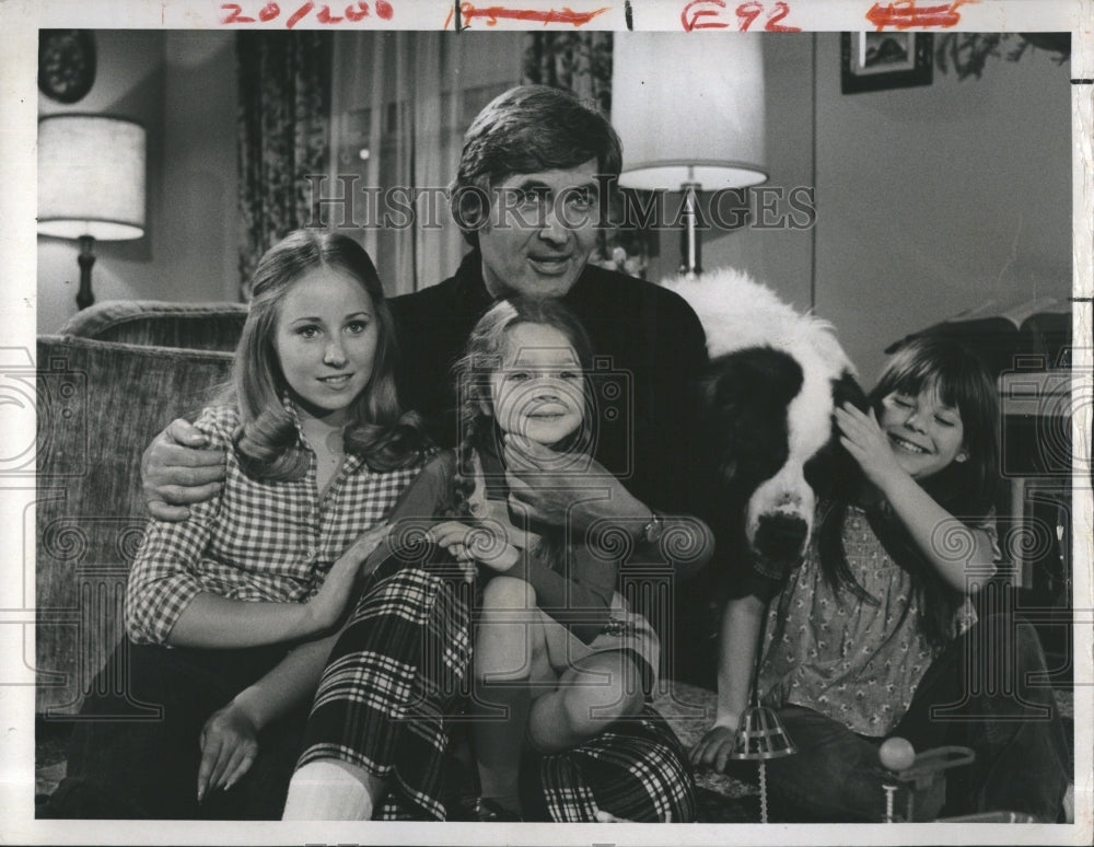 1969 Fess Parker actor 4 Funny Families - Historic Images