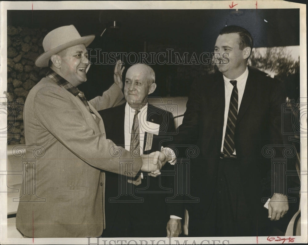 1960 Sen Rawls, Rep Ayers & Rep Tom Whitaker in Sarasota - Historic Images