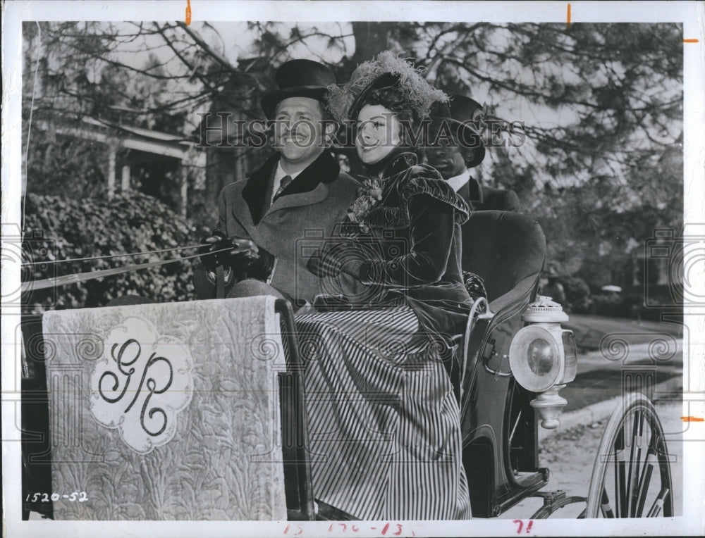 1972 Actors Howard Keel & Kathryn Grayson in "Show Boat" TV Movie - Historic Images