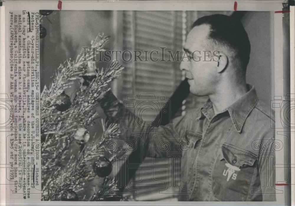 1971 Richard Fecteau Army Employee Chinese Prisoner War Christmas - Historic Images