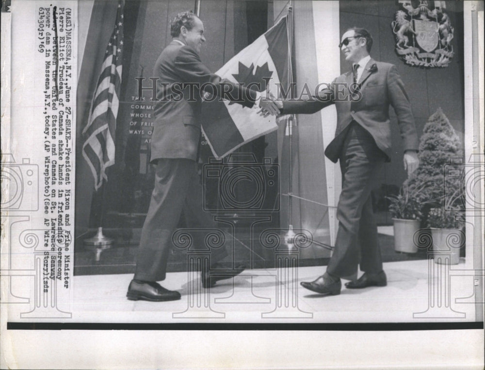 1969 President Nixon and Prime Minister Pierre Elliot Trudeau - Historic Images