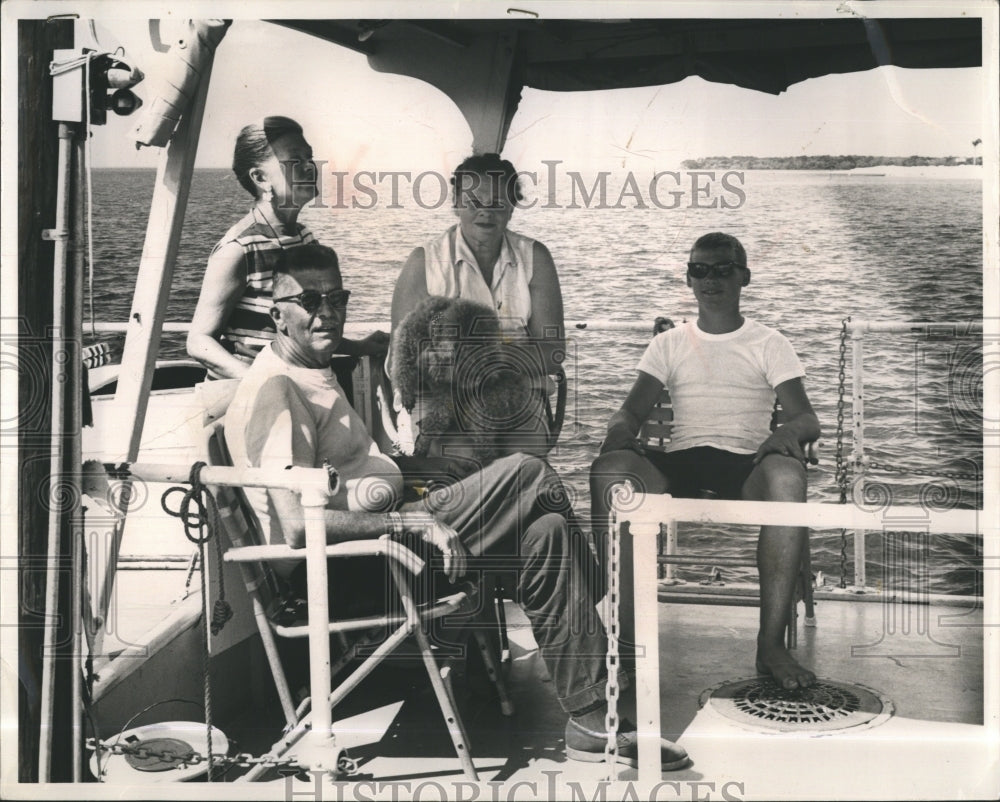 1964 William Waldo Chase Mrs.Truman Field Mrs. Chase Yacht - Historic Images