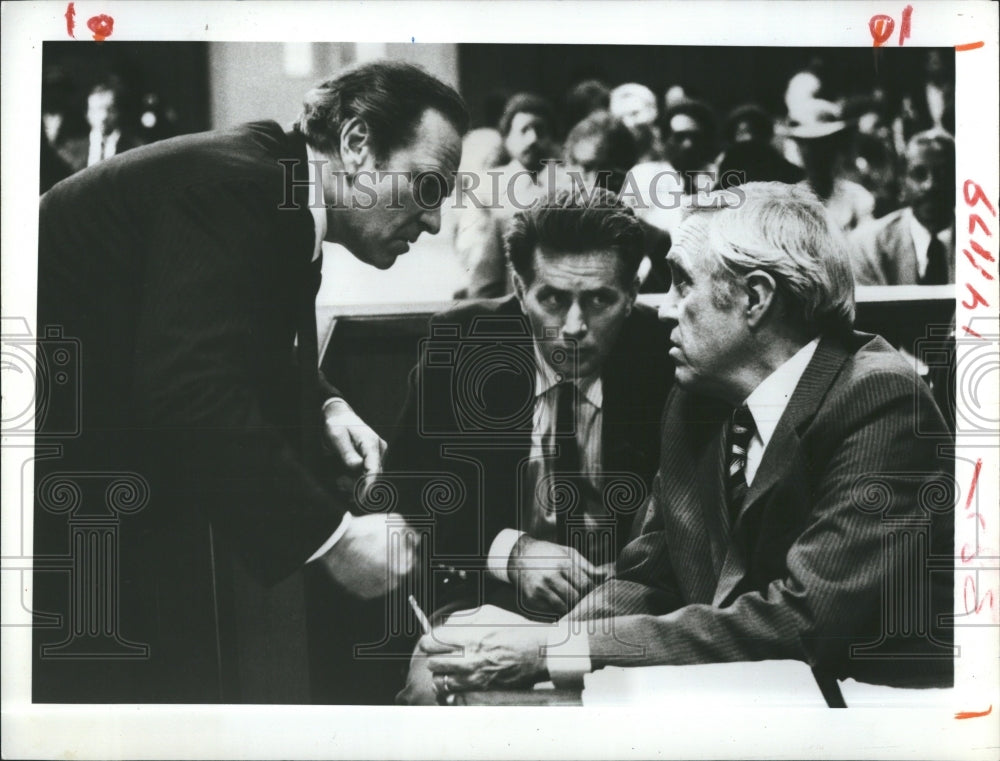 1985 Rip Torn Martin Sheen & Jason Robards Star In the Atlanta Child - Historic Images