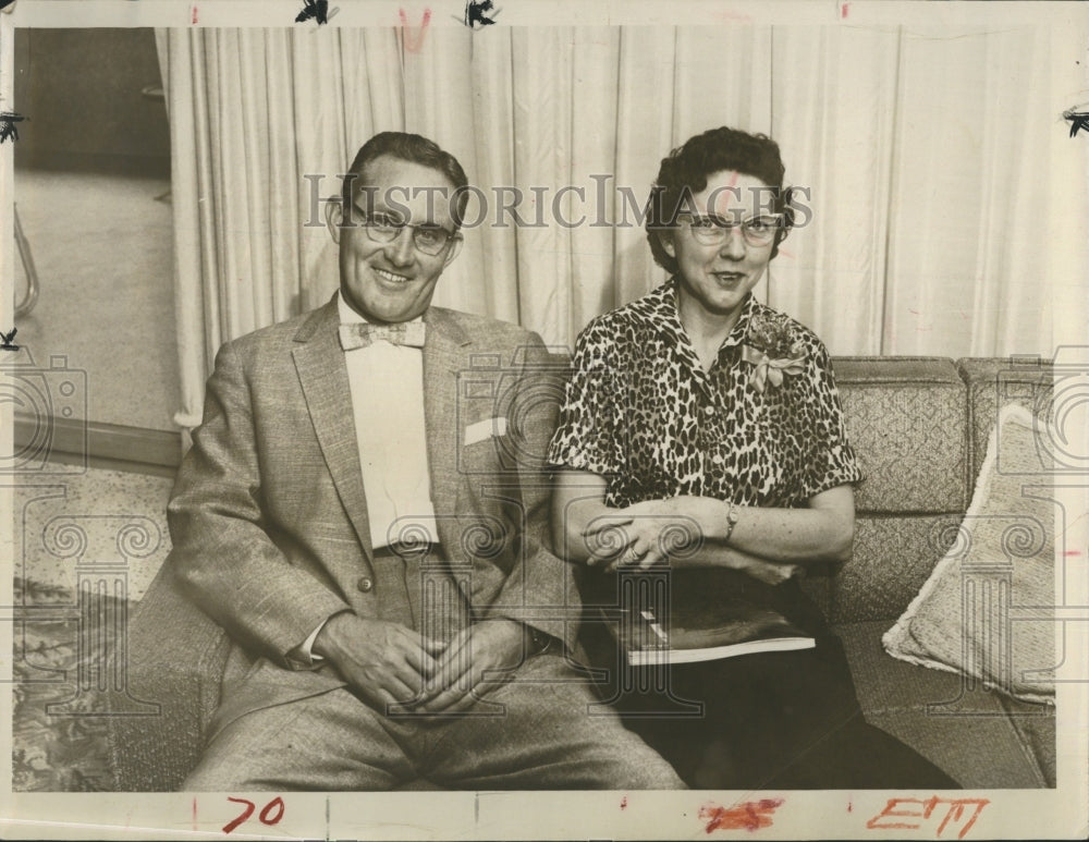 1958 Rev. Oren H.Whitton and wife. - Historic Images