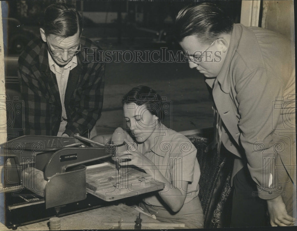 1940 John Kranes,Ethelyn Carpenter & Walter Wicker on Woodwork shop - Historic Images