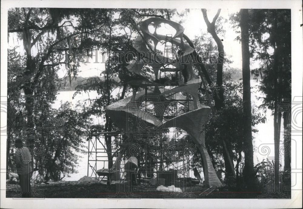 1972 Giant Sculpture by Artist Shirley West @ Robert G. Stanley - Historic Images