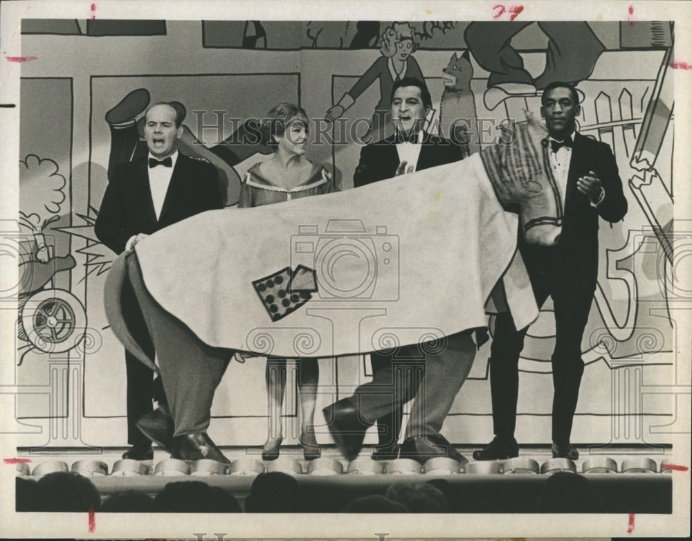 1965 Tim Conway, Martha Ray, Danny Thomas & Bill Cosby - Historic Images