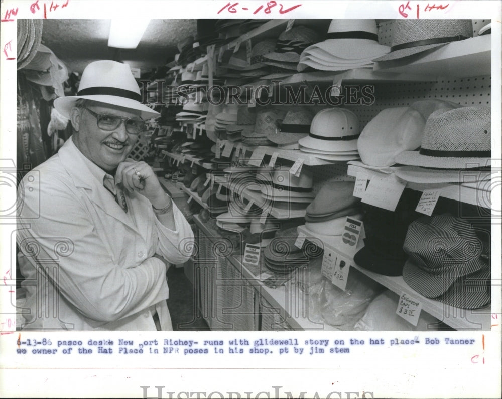 1986 Bob Tanner Hat Place Owner New Port Richey Store Shop - Historic Images