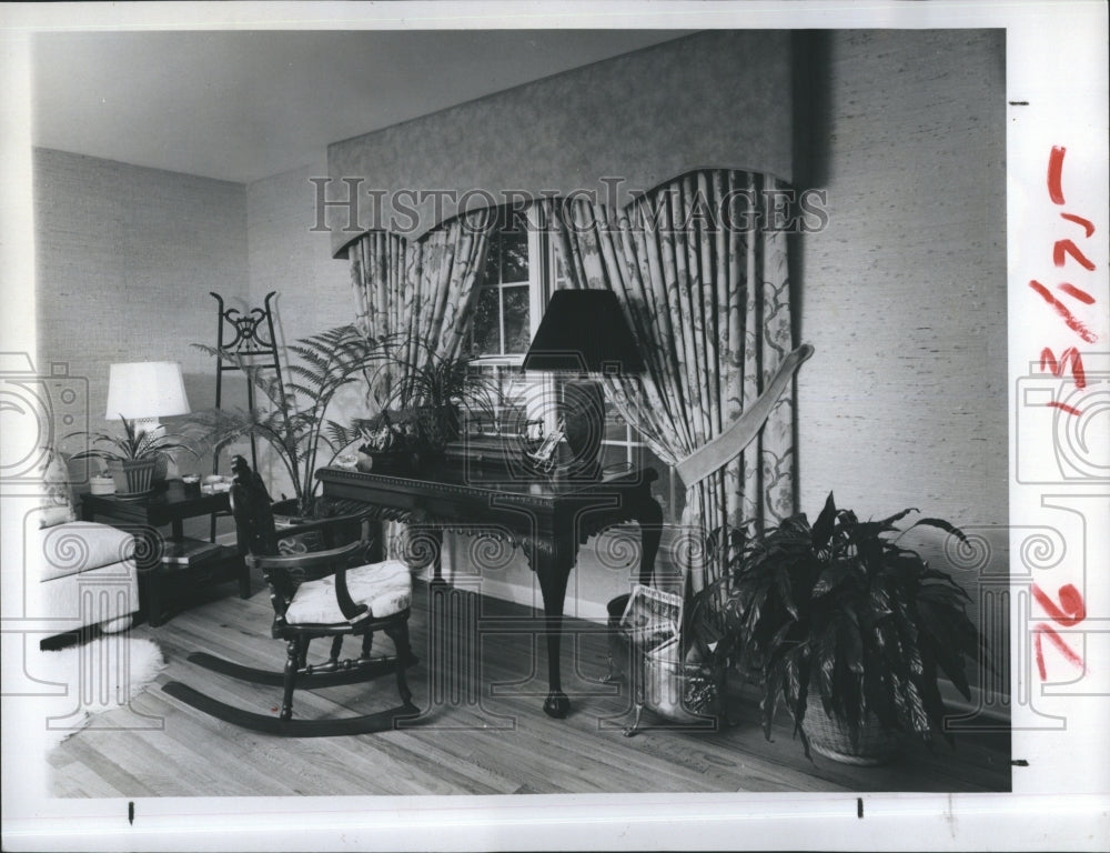 1985 Home of G & M Greenfelder in Clearwater Florida - Historic Images