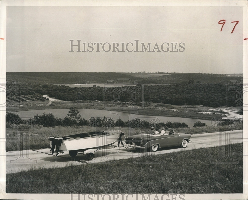 1963 Ocoee Florida Lake and Hill Scenery - Historic Images