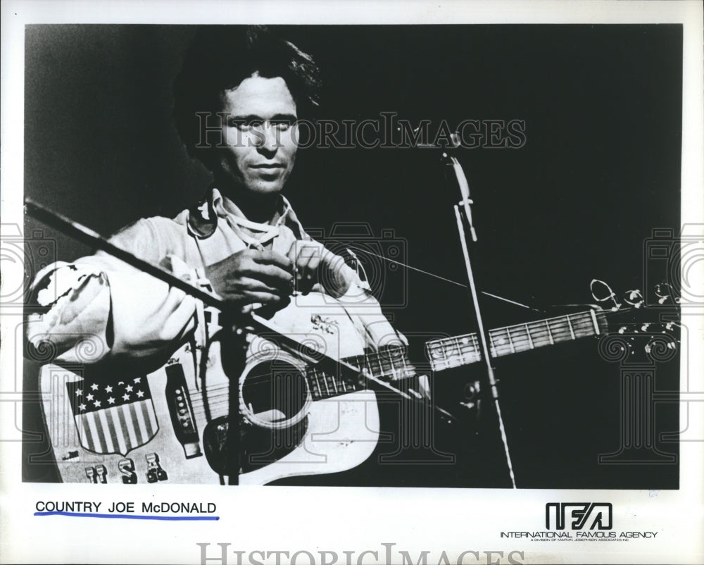 1972 Musician Country Joe McDonald - Historic Images