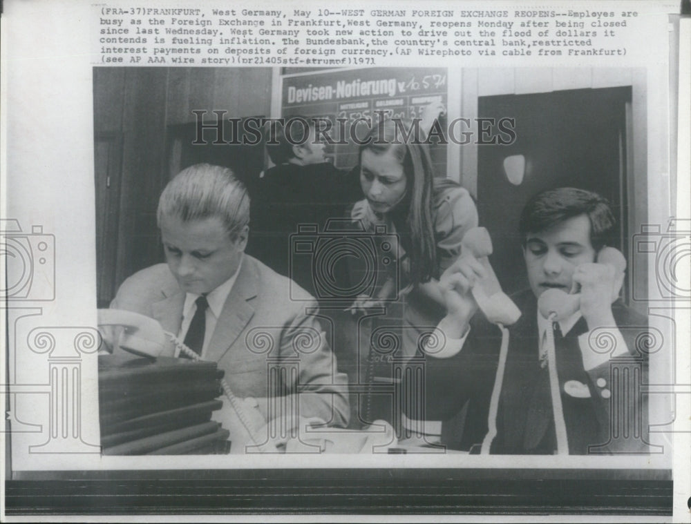 1971 Press Photo Foreign Exchange in Frankfurt, West Germany reopens - Historic Images