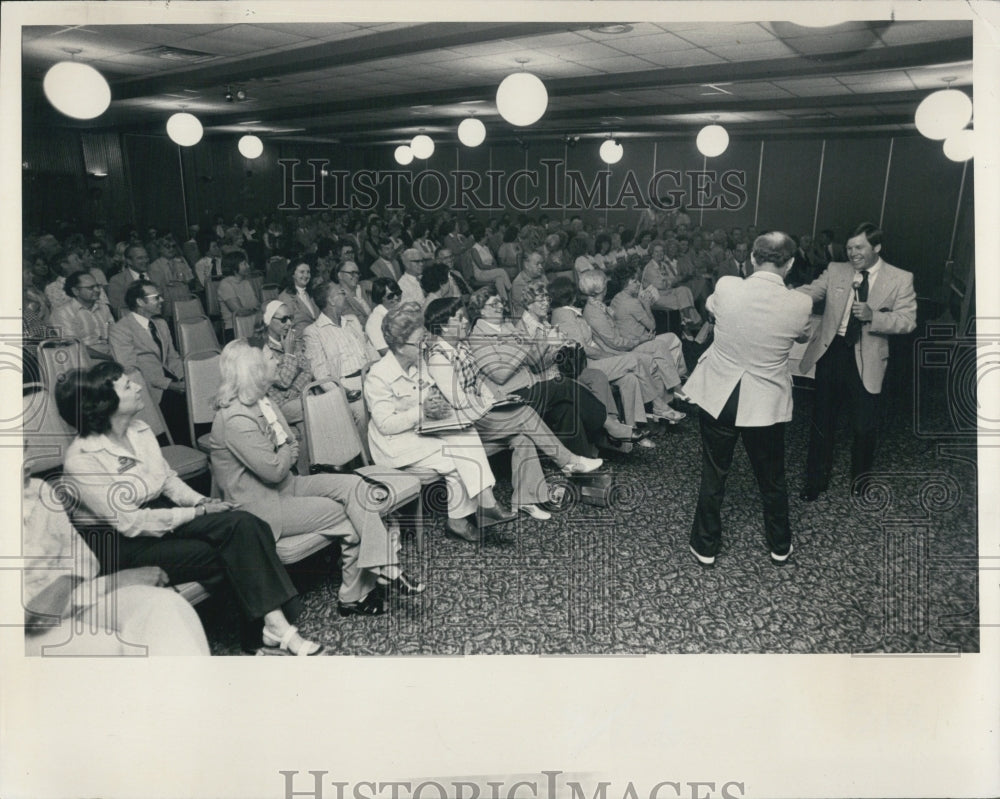 1978 Realty  Inc. Brokers get muscular Dystrophy march orders.-Historic Images