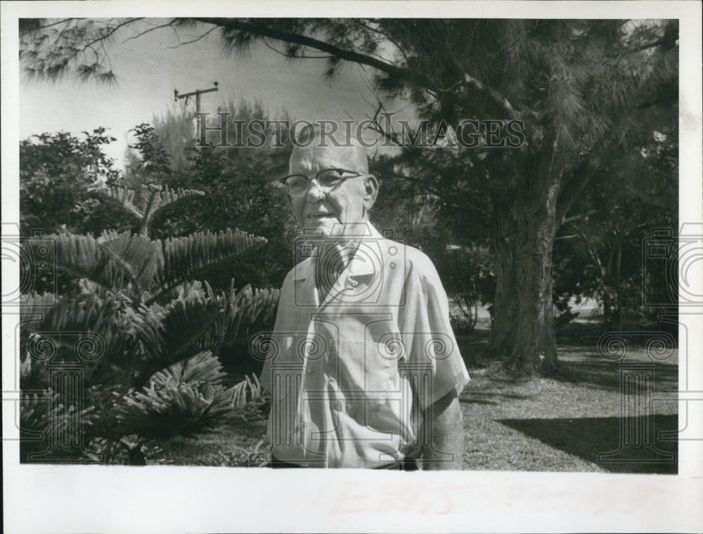 1970 Press Photo Arthur Hansen is a candidate for Anna Maria Commission seat - Historic Images