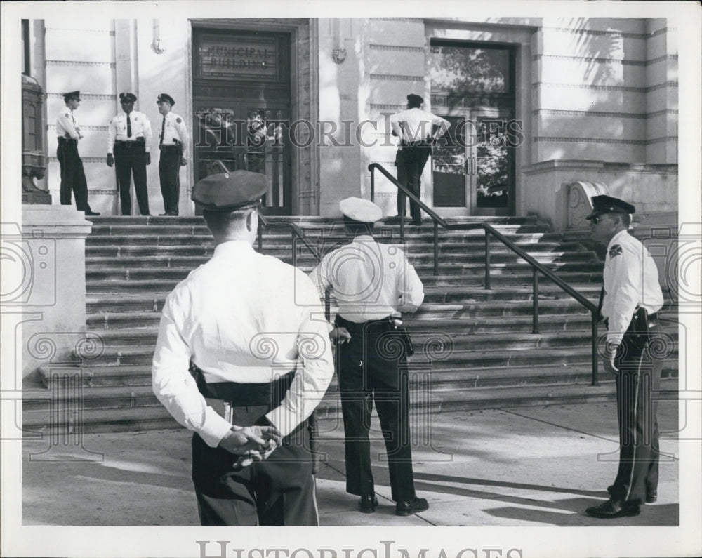 1967 Press Photo Police stand guard outside city hall - RSJ01109 - Historic Images