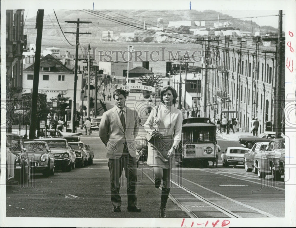 1969 Press Photo Larry Hagman in "Three's a Crowd" - Historic Images