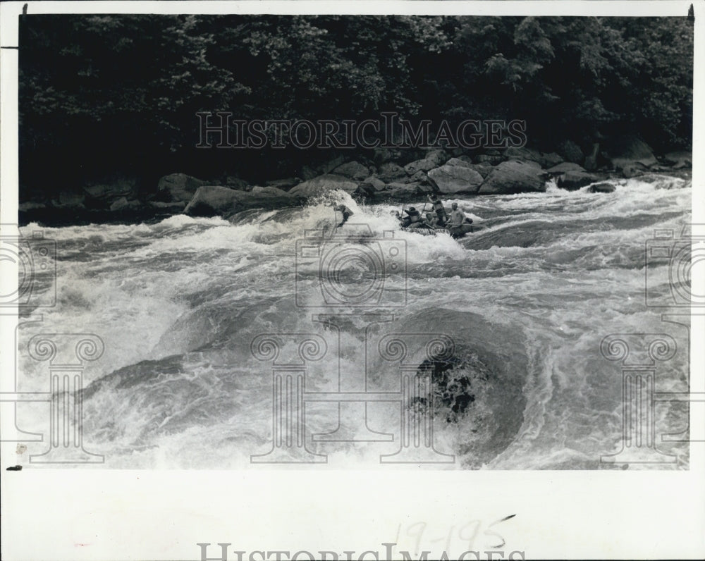 1983 Press Photo Hawks Nest State Park White Water Rapids West Virginia - Historic Images