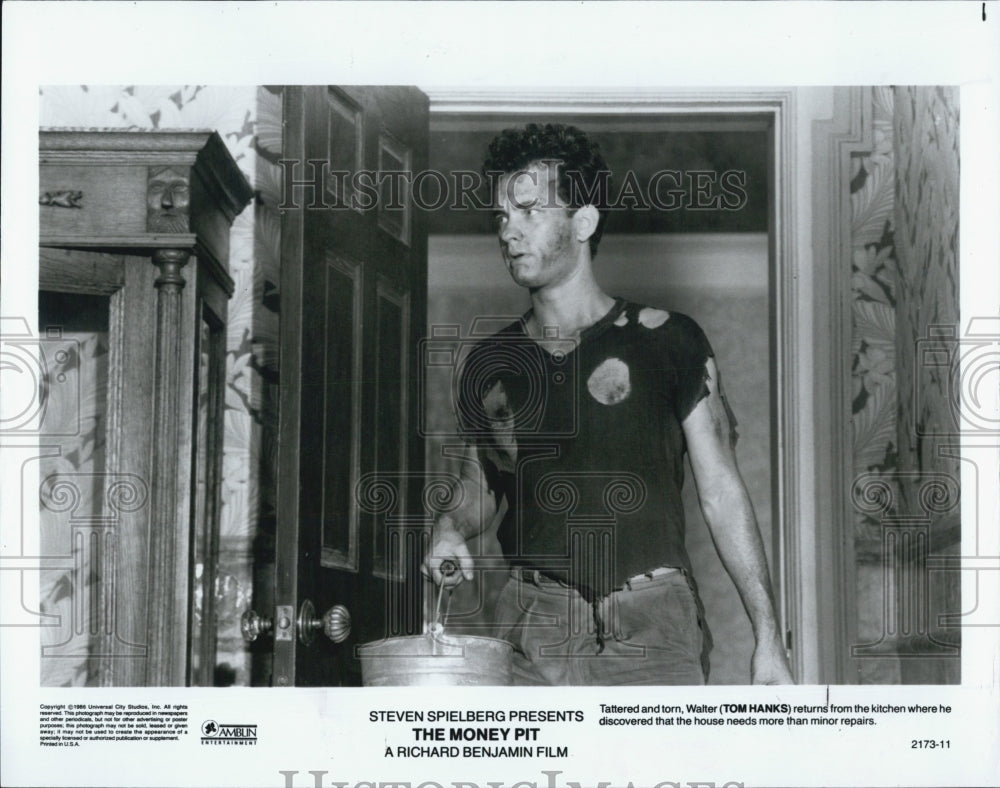 1986 Press Photo Tom Hanks in "The Money Pit" - Historic Images