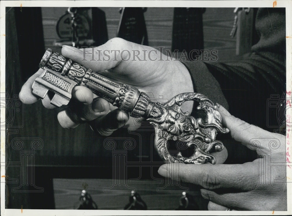 1971 Beautiful Key from Portugal Attorney Anthony Battaglia BoughtIt-Historic Images