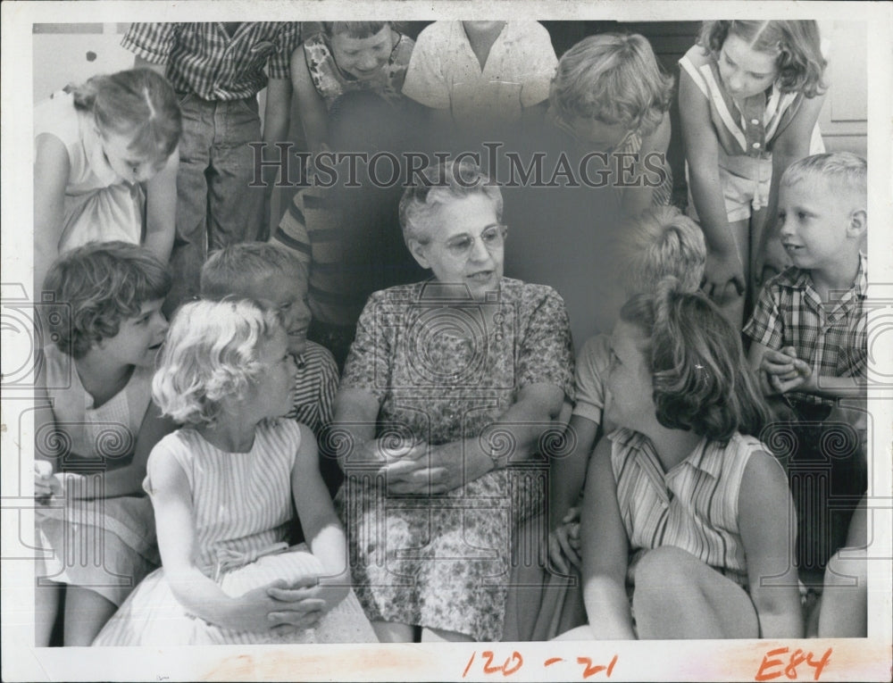 1976 Marie McAnallan Retired Principal North Ward Elementary Died 78-Historic Images