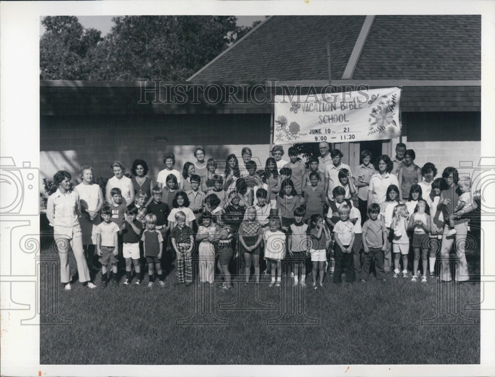 1974 Press Photo Citrus Springs Bible vacation school in Fl. - RSJ01777 - Historic Images