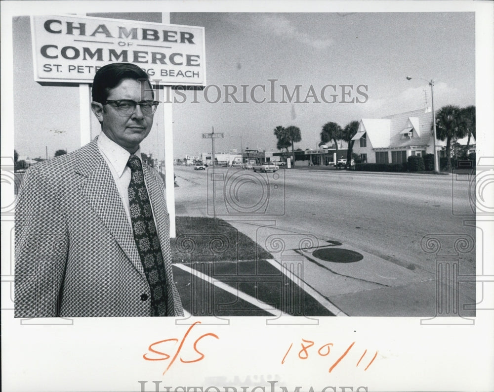 1974 Press Photo Robert Wagner Exec VP St. Pete Bch Chamber of Commerce - Historic Images