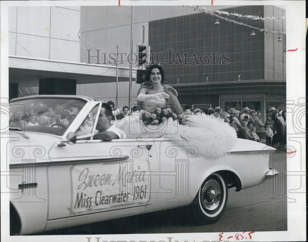 1961 Press Photo Miss Clearwater 1961 Maria Strgar, Christmas Parade - RSJ02561 - Historic Images