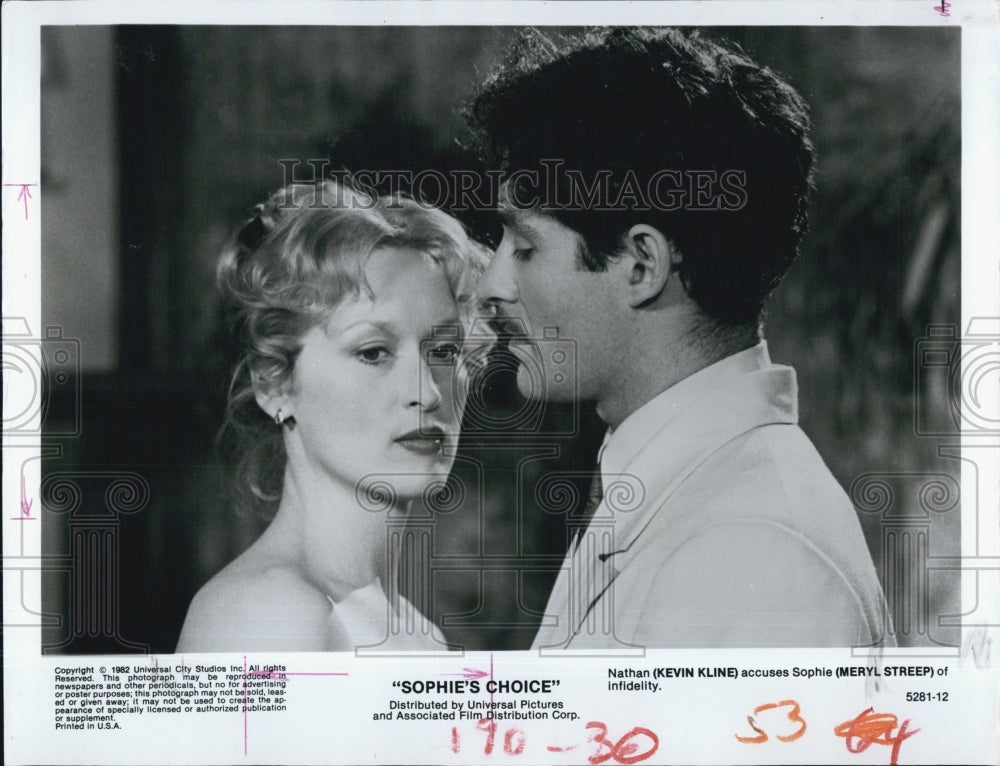 1983 Press Photo Meryl Streep,Kevin Kline in &quot;Sophie&#39;s Choice&quot; - RSJ02575 - Historic Images