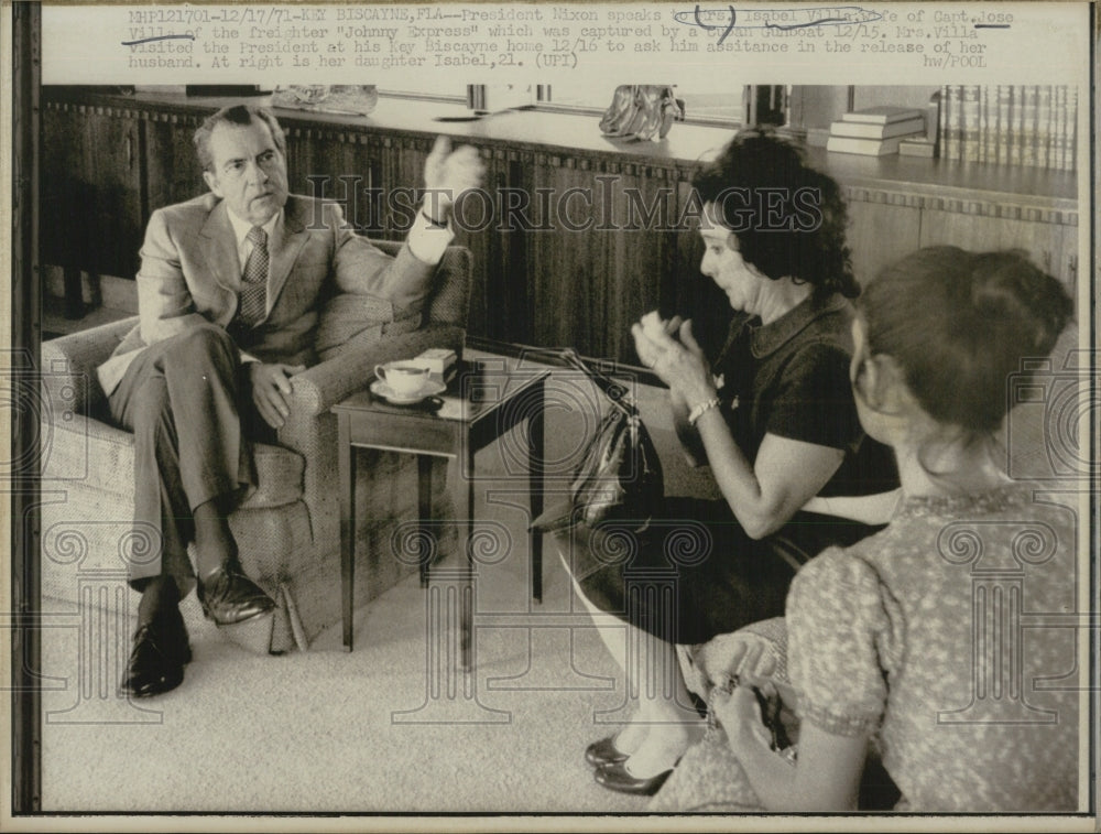 1971 Press Photo President Nixon &amp; Isabel  Villa - Historic Images