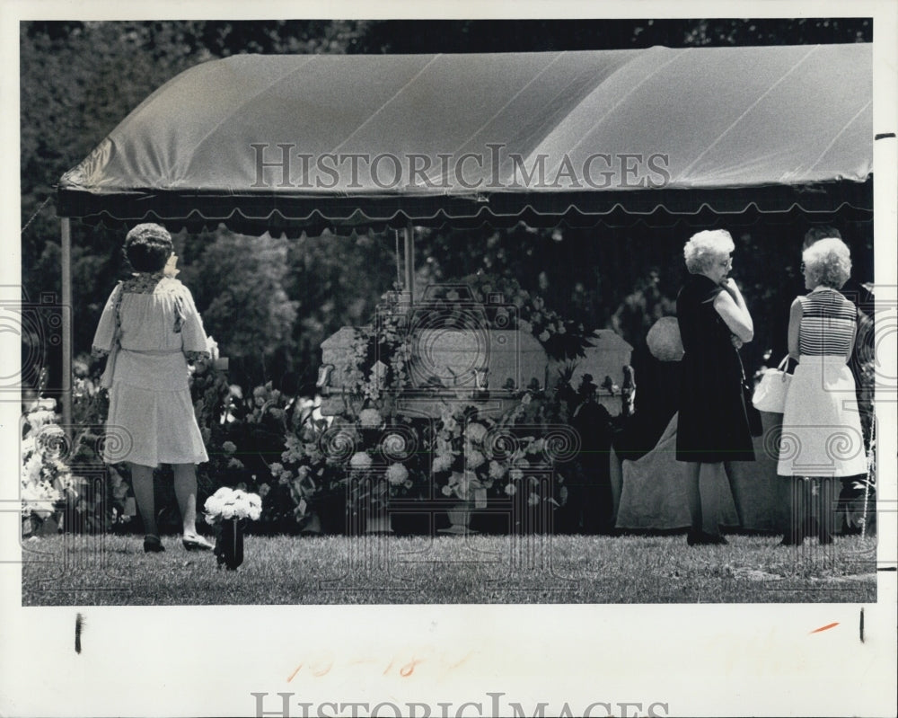 1978 Press Photo Funeral of Baby Frances in Florida - RSJ02951 - Historic Images