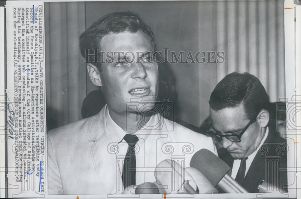 1966 Press Photo Richard Rhodes Says House Committee Conducting Circus - Historic Images