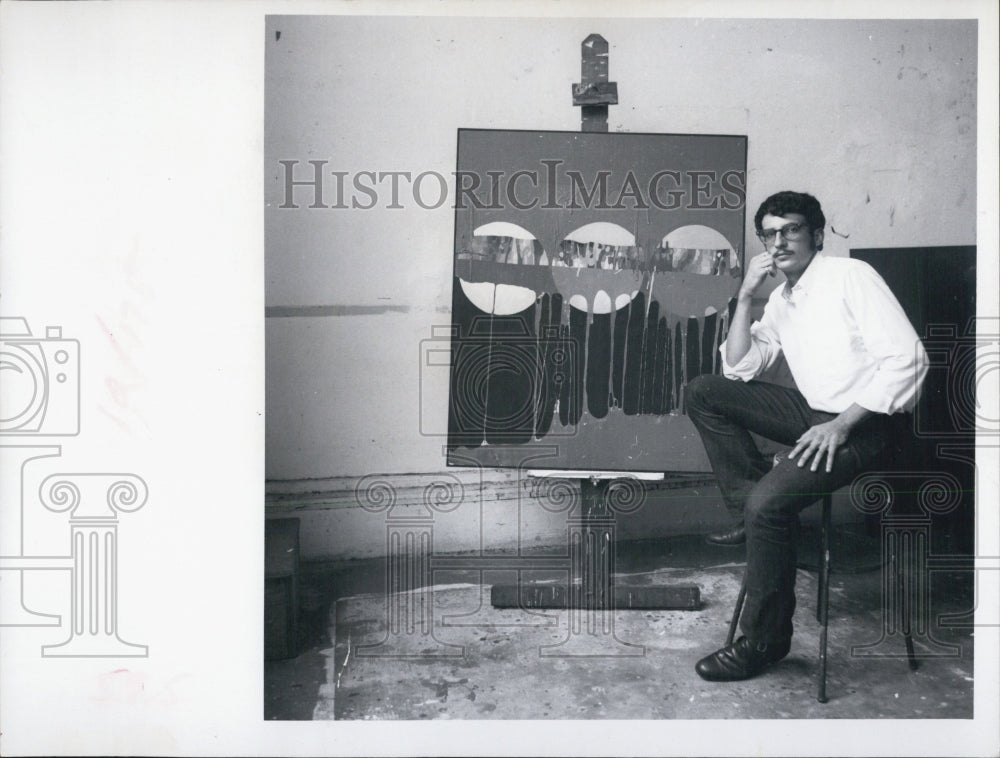 1966 Press Photo Artist Brian Riba and his work - Historic Images