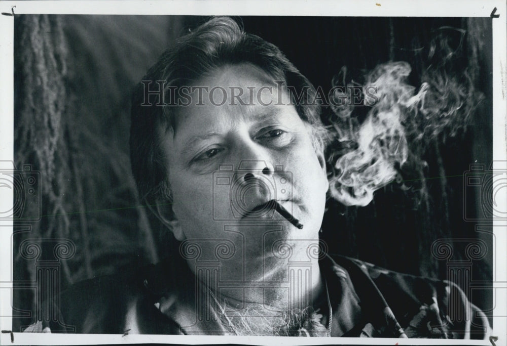 1981 Press Photo Author andPlaywright James Woodall - Historic Images