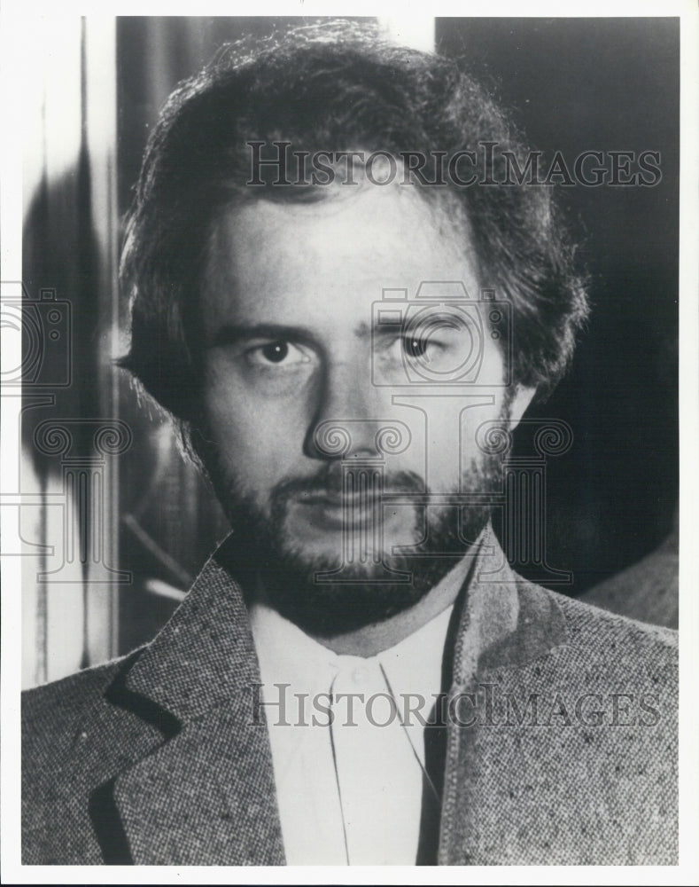 1980 Press Photo Rupert Holmes of&quot;The Pina Colada Song&quot; in Disney World - Historic Images