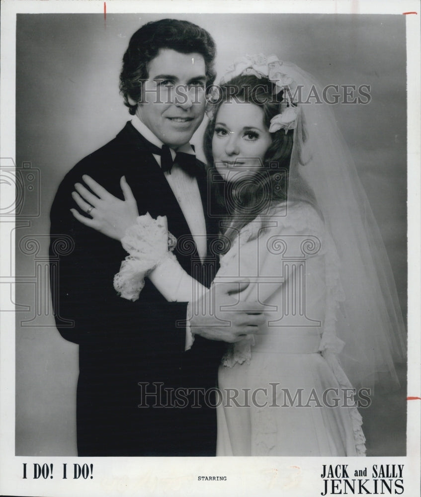 1975 Press Photo Jack &amp; Sally Jenkins in play &quot;I DO I Do&quot; - Historic Images