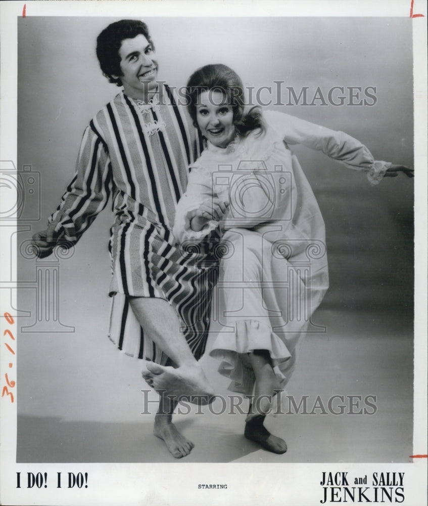 1975 Press Photo Jack &amp; Sally Jenkins, Singers - RSJ04577 - Historic Images