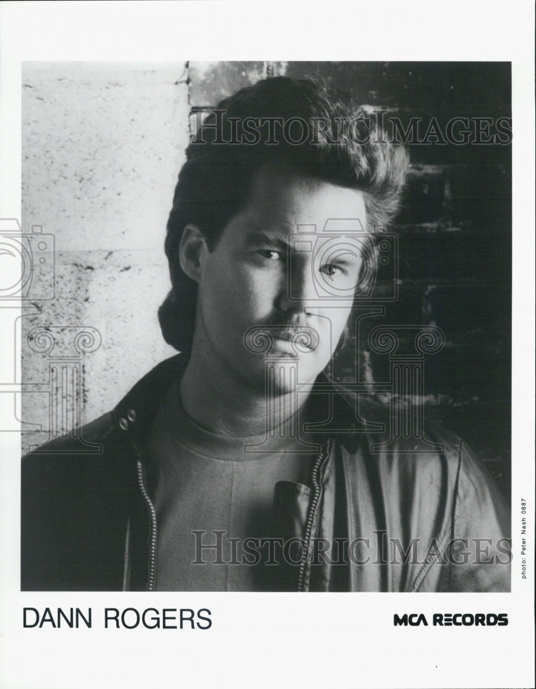 Press Photo Dann Rogers, Singer - Historic Images