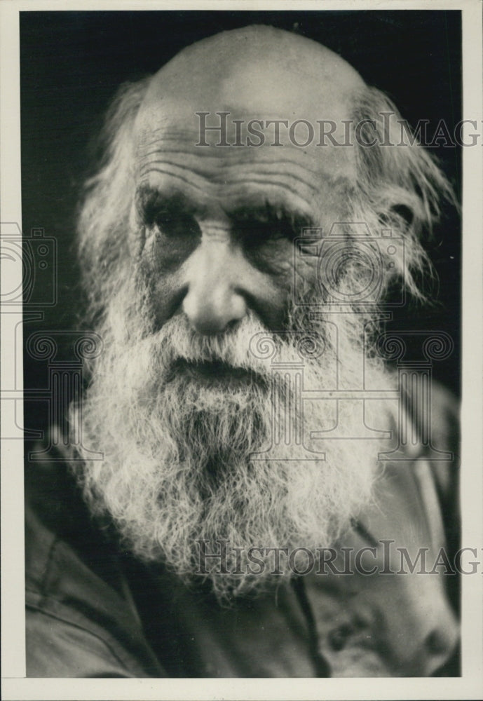 1947 Press Photo Howard R. Barnard pioneer rural education. - Historic Images